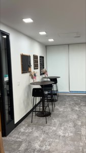 The captured room with a white wall